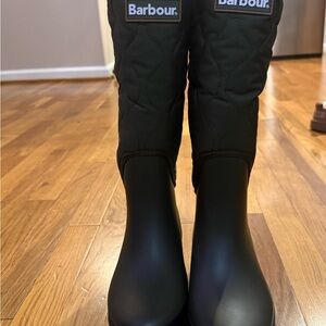 Barbour Green Quilted Boots